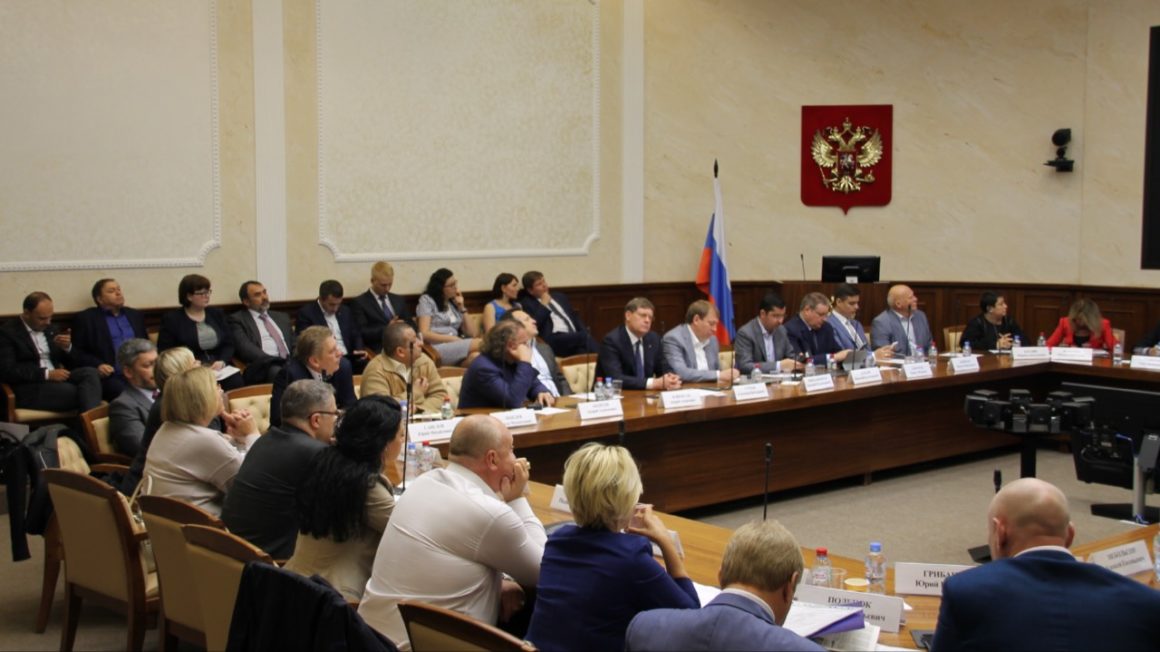 Состоялось совместное заседание Президиумов Правлений «ОПОРЫ РОССИИ» и Ассоциации «НП «ОПОРА», на котором рассматривались приоритетные направления деятельности «ОПОРЫ РОССИИ» на 2018-2024 годы.